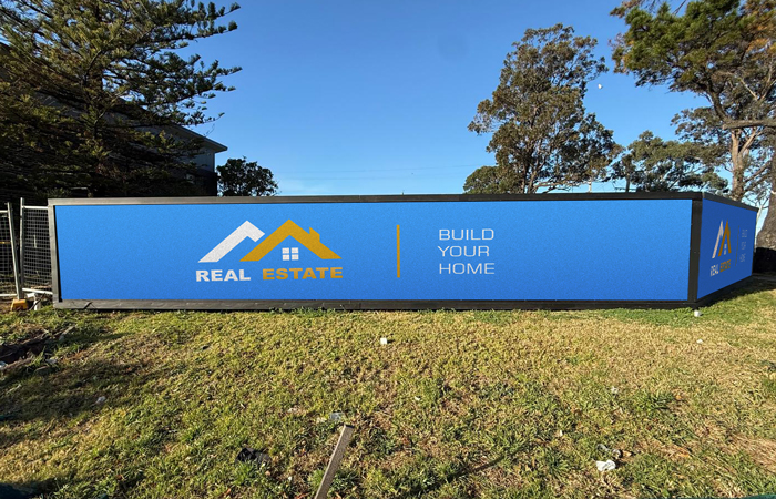 Sail Track Banner